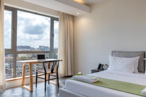 Capital M Emerald Line 1 bed by YourHost, Nairobi